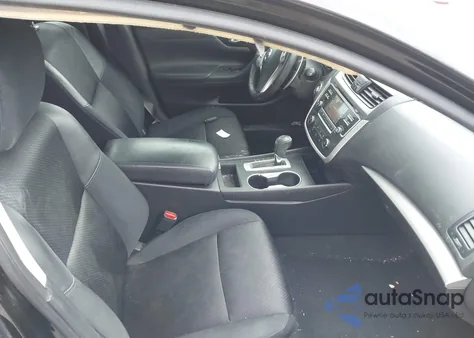 2017 Nissan Altima 2.5 Sr z USA, uszkodzony, nr VIN 1N4AL3AP5HC266896